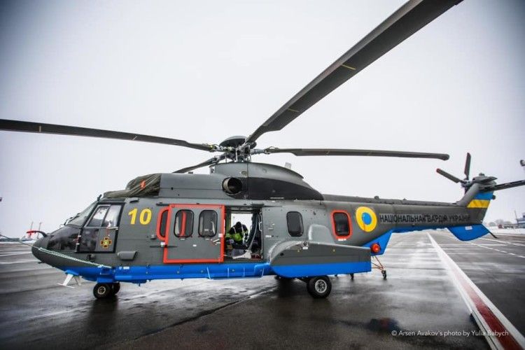 Українські рятувальники та гвардійці отримали перші вертольоти з Франції
