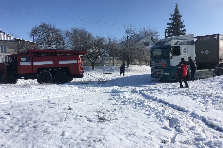 В Україні долають наслідки складних погодніх умов