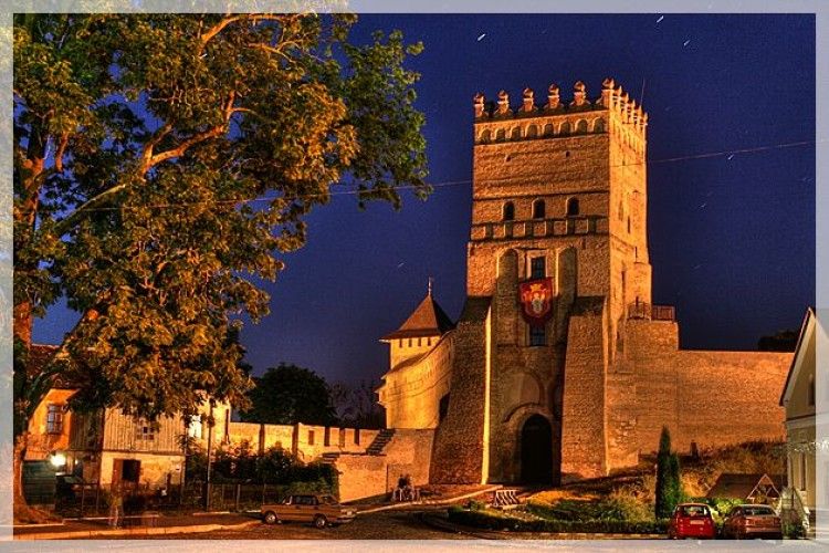 У Луцьку згасла підсвітка Замку Любарта