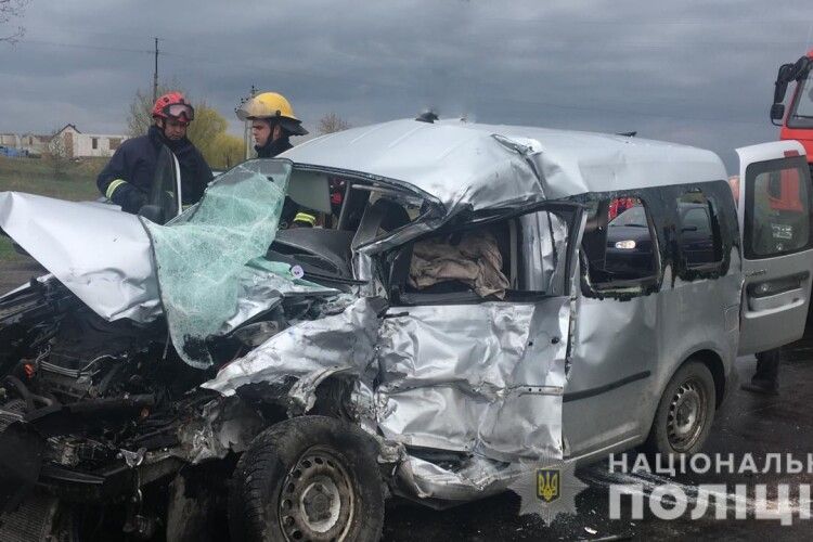 Через аварію під Луцьком, на Рівненщині день жалоби