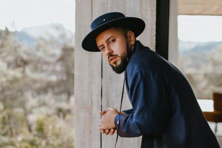 MONATIK презентував кавер-версію пісні «Старі фотографії» (Відео)