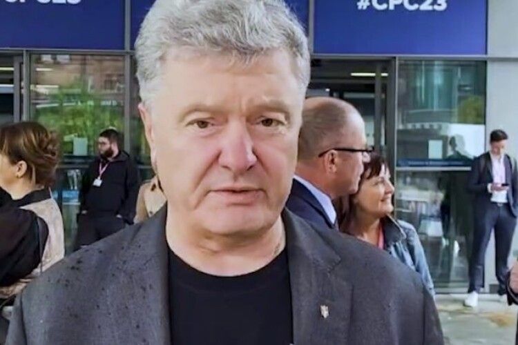 Порошенко: новий міністр оборони Британії рішуче налаштований допомагати Україні