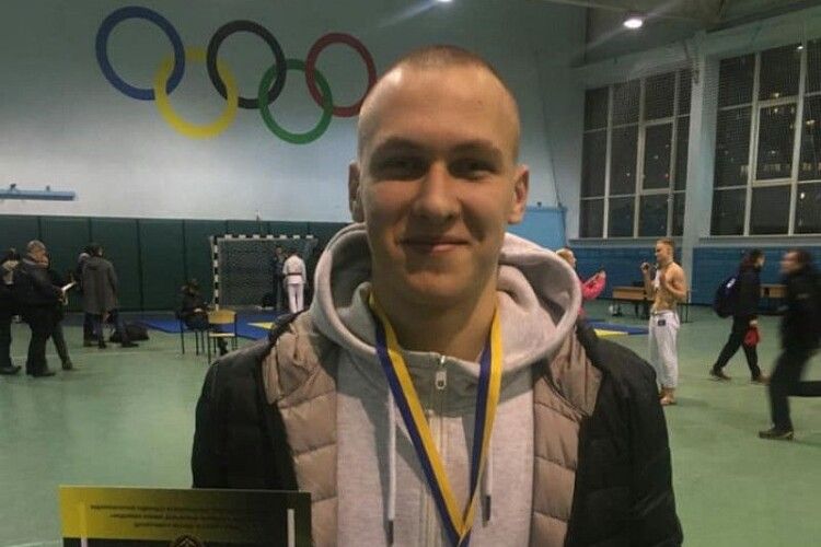 Ратнівчанин - чемпіон України з боротьби