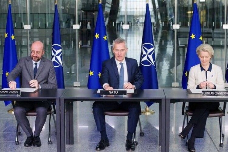 ЄС та НАТО вимагають від рф припинити війну та обіцяють підтримку України - декларація