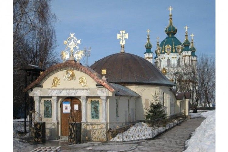 Каплиця УПЦ МП біля Десятинної церкви побудована незаконно