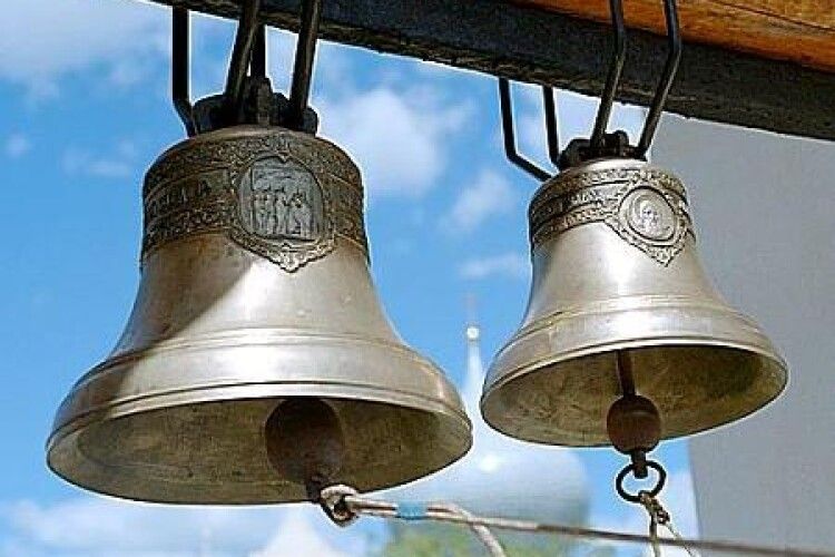 У Франківську битимуть у дзвони