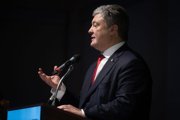 У Вашингтоні закликали українців цінувати успіхи, які були досягнуті командою Порошенка