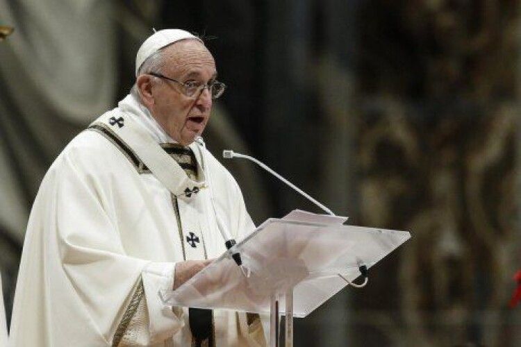 Навіть Папа Франциск закликав молитися за Україну напередодні сьогоднішньої нормандської зустрічі