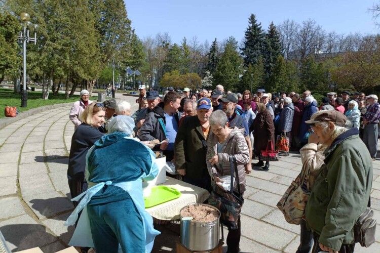 У Рівному закрився пункт вуличного харчування