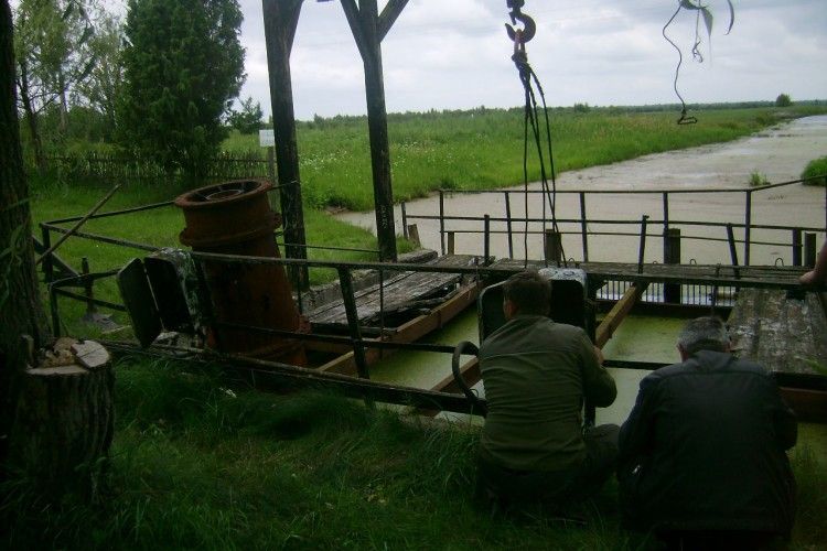 На Любешівщині ремонтують насосне обладнання