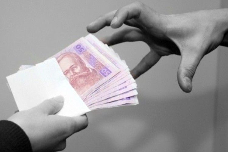 Горохівчанка одурила 200 користувачів сайтів продажів