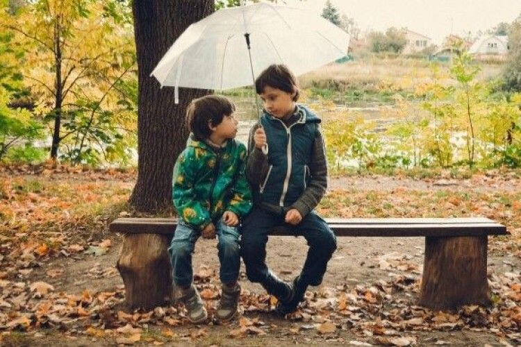 Синоптики обіцяють теплу погоду у понеділок, після чого похолодає