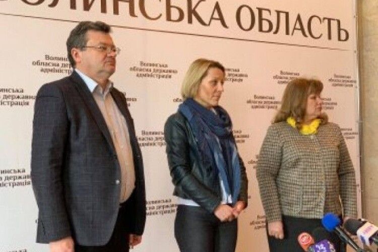 На Волині чиновники закликали людей не панікувати