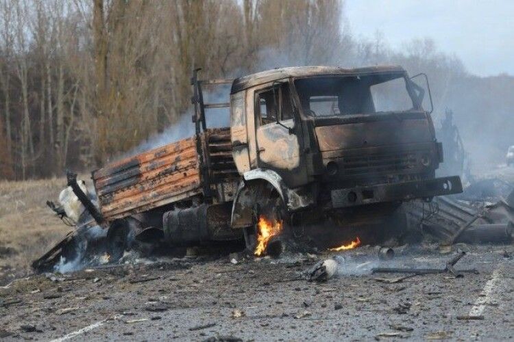 На Харківщині артилеристи волинської бригади знищили колону російської техніки