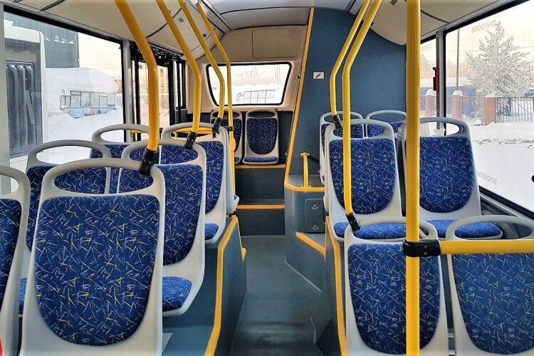 До Гаразджі не доїдуть: у Луцьку через пошкоджений кабель тролейбус змінив маршрут