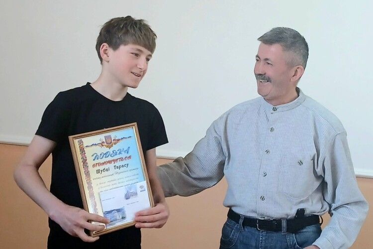 У громаді на Волині підприємець преміював юного чемпіона-земляка