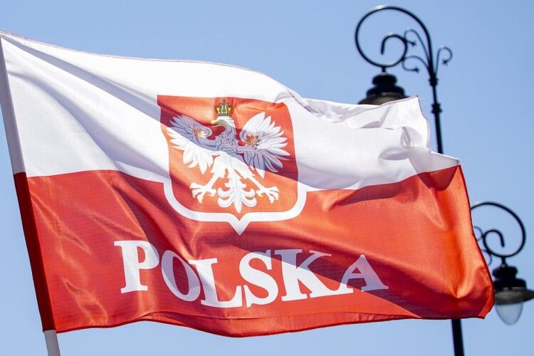 Польща не підтвердила інформацію про порушення повітряного простору винищувачем РФ