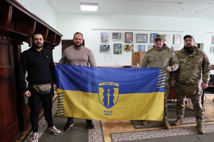 Луцька громада відправила велику партію допомоги у понад 10 підрозділів