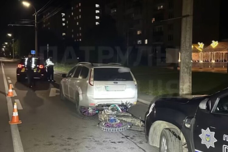 В обласному центрі Волині патрульні здійснили погоню за двома мотоциклістами (Відео)