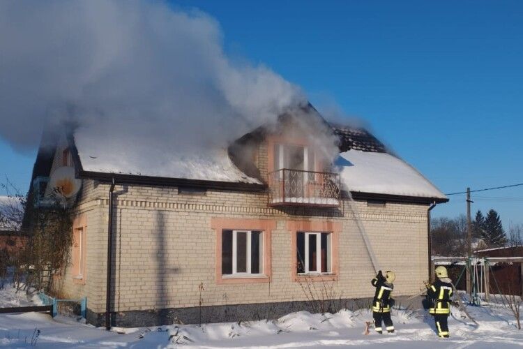 Рятувальники Волині за добу гасили вогонь в усіх районах області