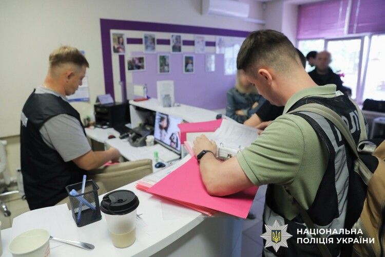 У Києві незаконне сурогатне материнство коштувала життя двом немовлятам