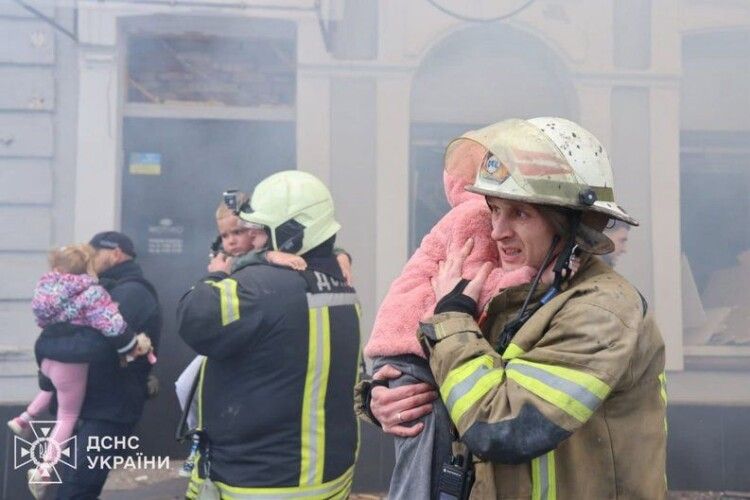 Ворог влучив по дитсадку в Харкові (Фото)