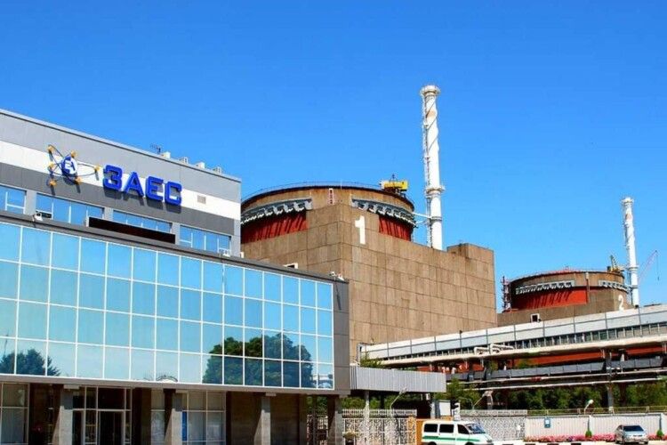 Окупанти облаштовують «казарми» на ЗАЕС