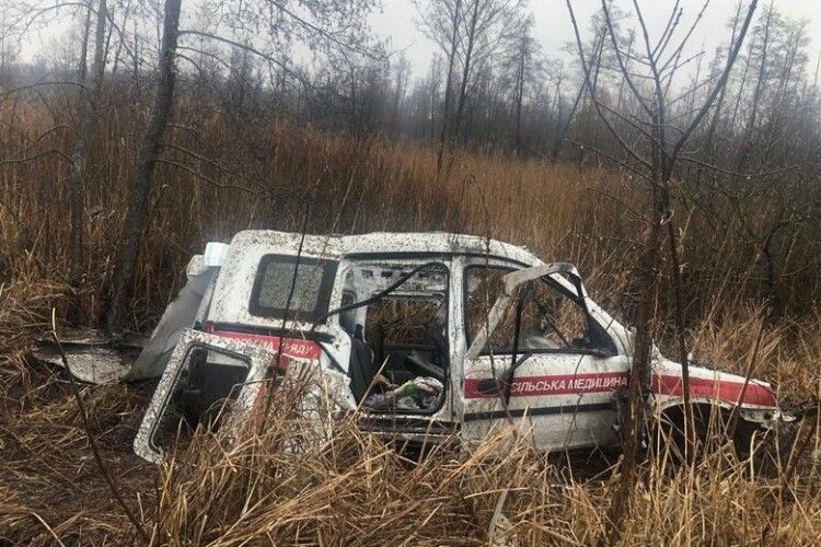 Родина підірвалася на російській протитанковій міні: батьки загинули, двоє дітей в реанімації (Фото)