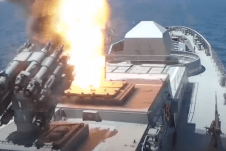 Масована ракетна атака: Жданов пояснив логіку ударів росіян