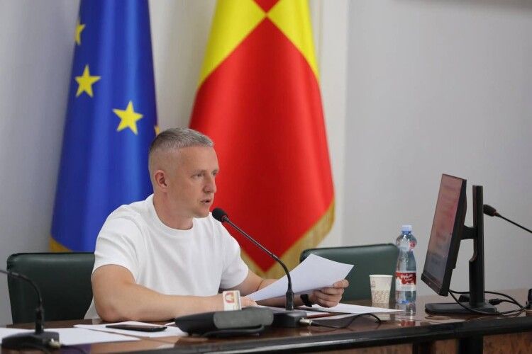 Очільник Луцька остаточно відмовився від зарплати