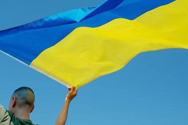 Петро Порошенко: незалежна Україна — це сподівання народів на перемогу справедливості і права, на мир і покарання агресора