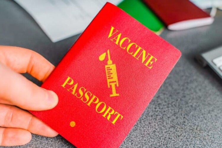 Вакциновані CoronaVac отримають міжнародне свідоцтво про щеплення – Ляшко
