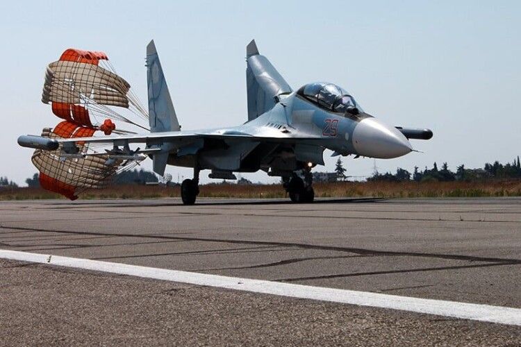Росіяни втратили винищувач у районі Зміїного 