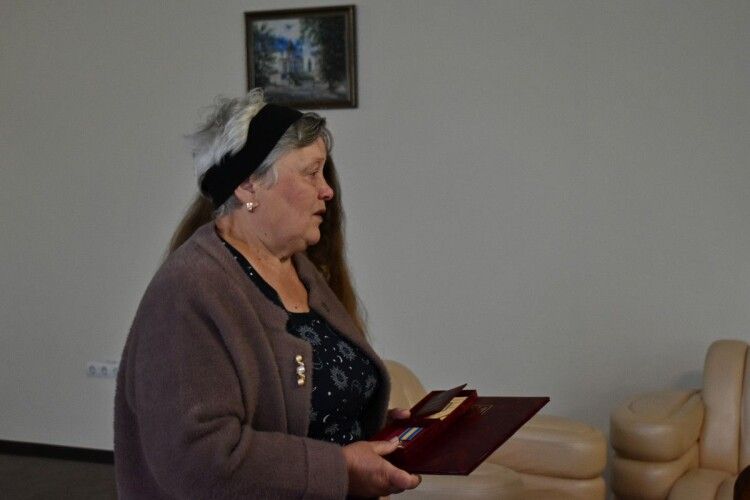 Загинув під Краматорськом: мамі Героя з Волині вручили посмертний орден сина