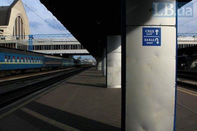 УЗ скасовує потяг «Київ-Луцьк» з 9 грудня