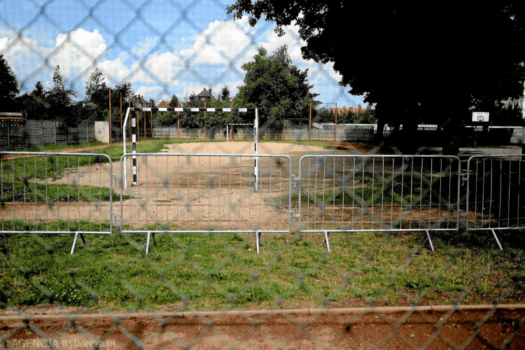 «Маєте робити, що ми хочемо»: у Варшаві поляки напали на українців та білорусів