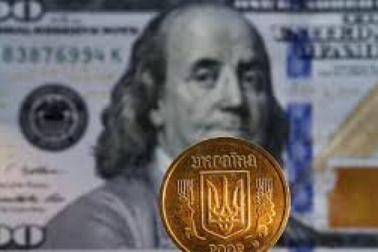 Президента Зеленського просять зробити долар національною валютою