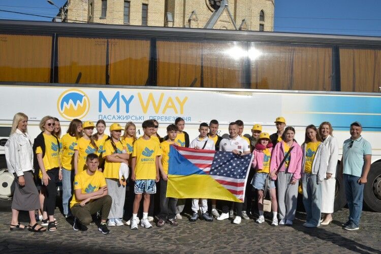 У Луцьку діти Героїв вирушили у незабутню подорож до США