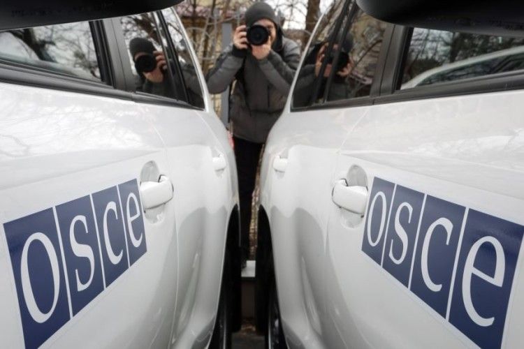Озброєні бойовики «ДНР» не пропустили патруль ОБСЄ під Маріуполем 