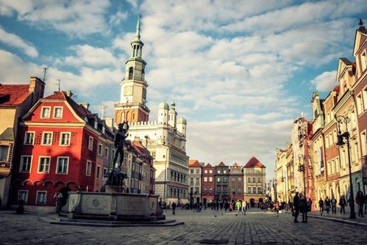 Познань – перше польське місто, офіційний сайт якого «заговорить» українською