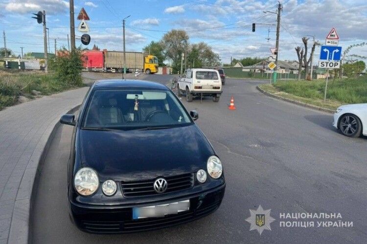 На Волині 63-річний велосипедист потрапив під колеса автівки