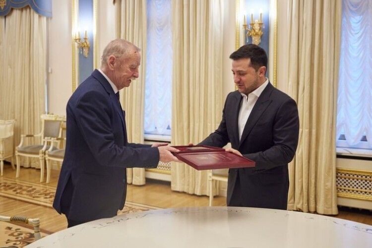 Композитора Ігора Поклада з дружиною врятовано: небайдужий хлопець вивіз їх із Ворзеля під час вибухів
