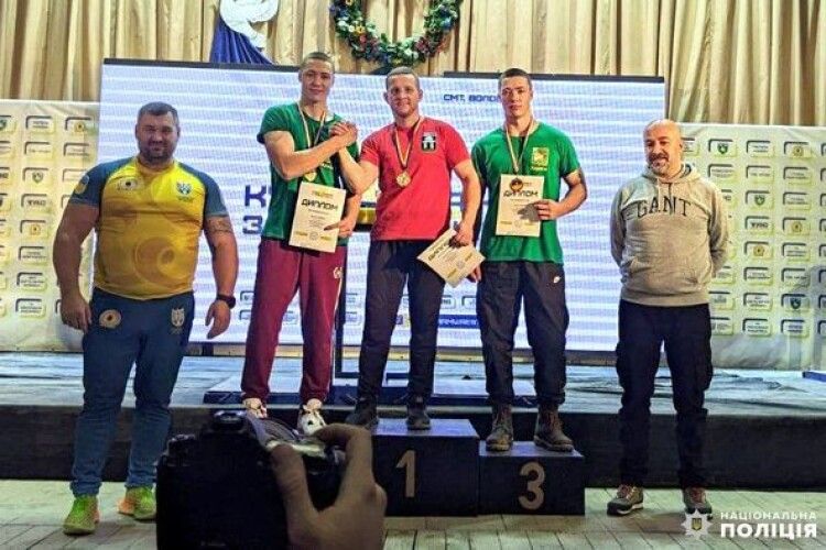 Поліцейський із Рівненщини виборов Кубок України з армрестлінгу