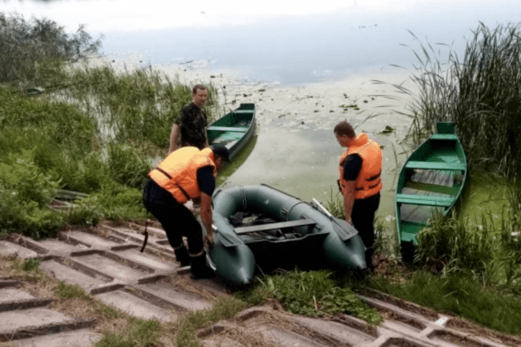 Водолази знайшли тіло лучанина, який загинув на Рівненщині