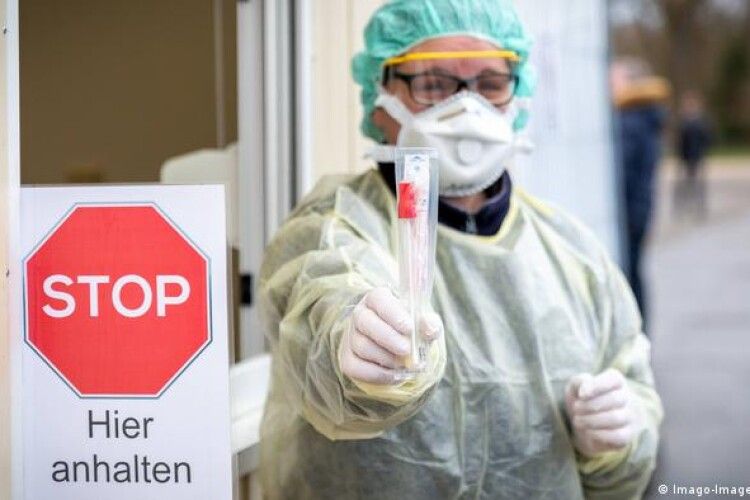 Німеччина готується до осені запропонувати громадянам четверту дозу вакцини від коронавірусу