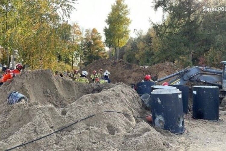 Засипало землею: у Польщі на будівництві загинув молодий українець