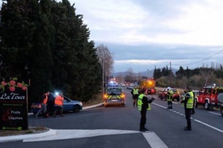 У Франції поїзд врізався у шкільний автобус 