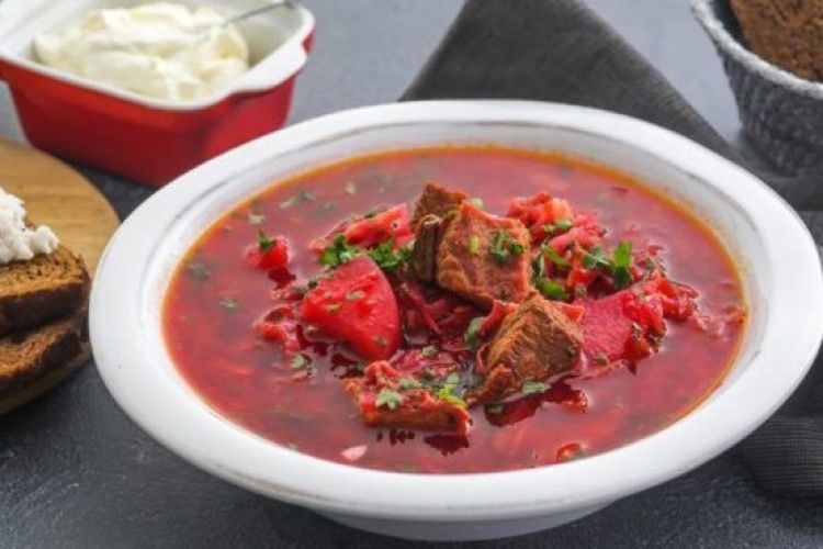 А скільки коштує зварити борщ на Волині?