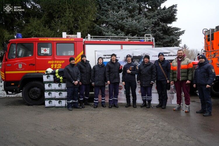 Німецькі партнери передали пожежний автомобіль для рятувальників Волині