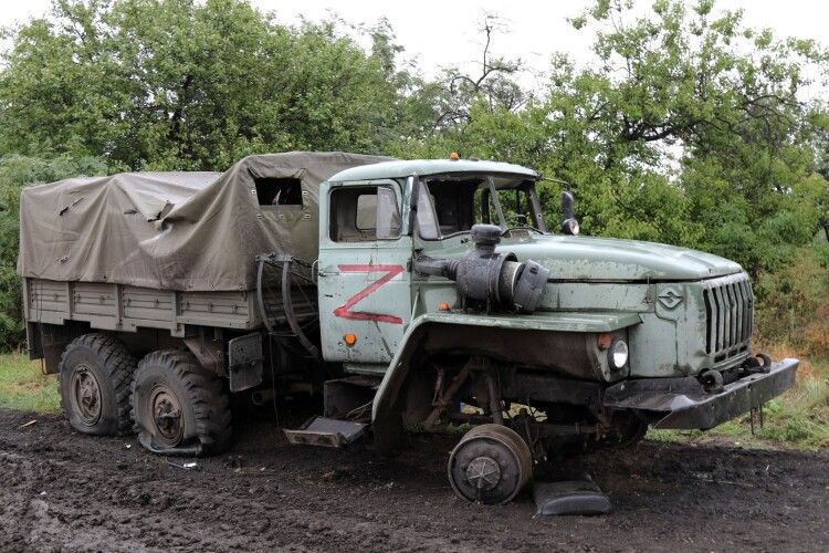 Після ударів ЗСУ трупи російських солдатів вивозили у переповнених вантажівках - Генштаб